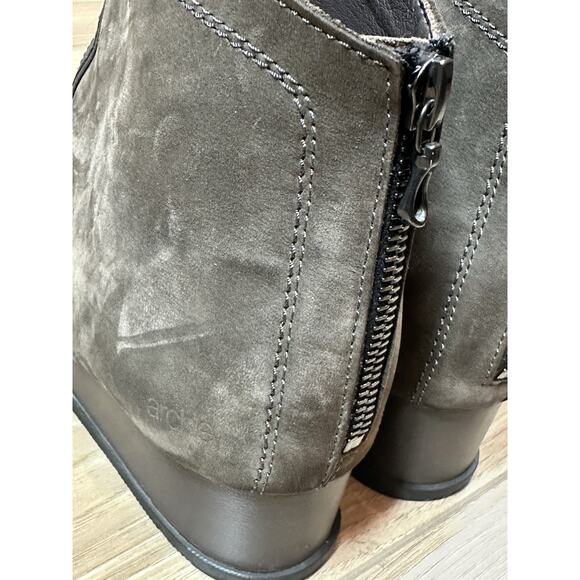 Arche Suede Wedge Booties Size 9.5 Gray Ankle Boots Casual Comfort Low Heel - Picture 7 of 13